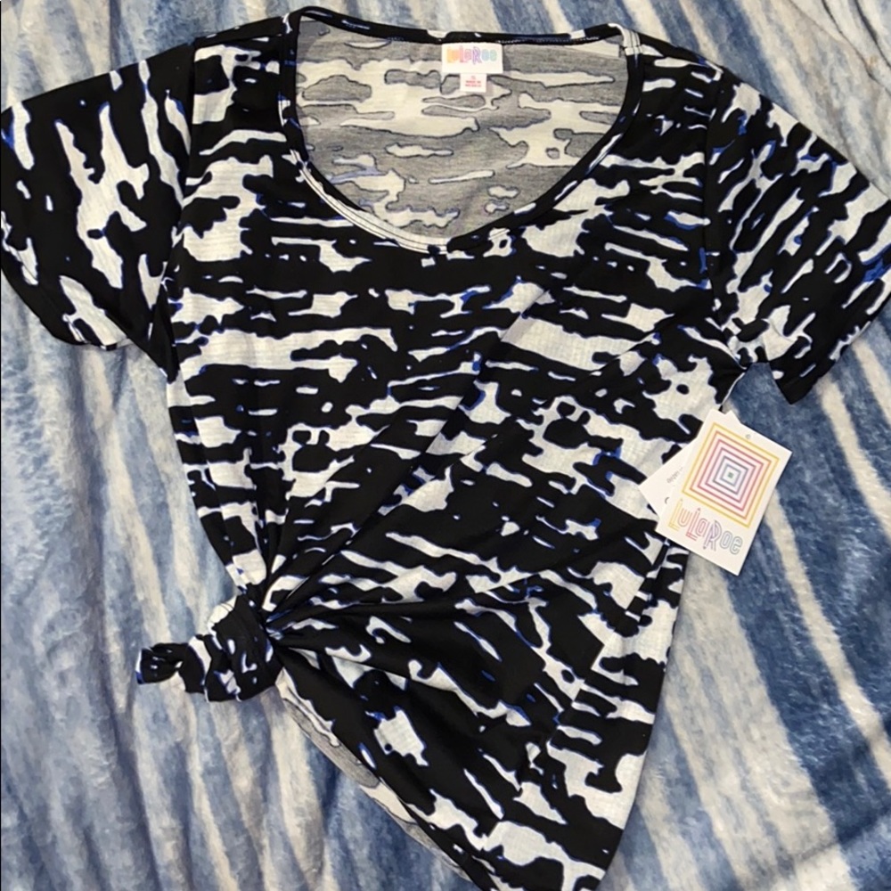 Lowest price- Lularoe Classic T NWT
